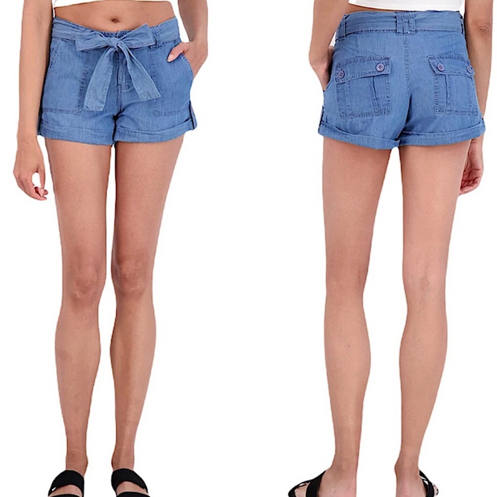 Dollhouse| Paperbag tie waist rolled hem Blue denim color Shorts Size 11 NEW